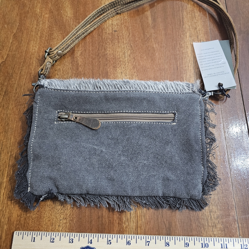 Myra Bag Gray and Black Textured Shoulder Bag - Picture 4 of 7
